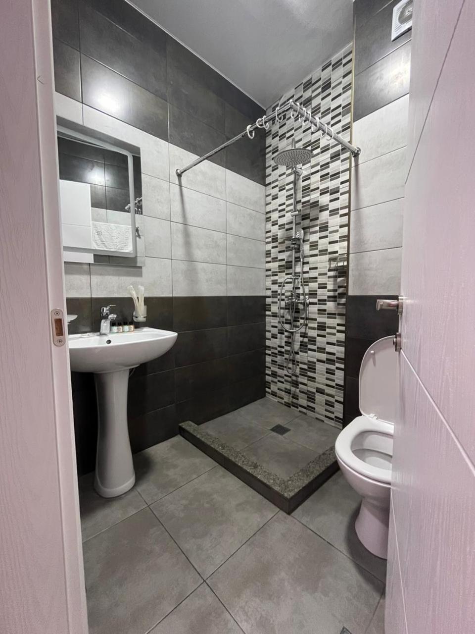 Mahali Hotel Batumi Zewnętrze zdjęcie